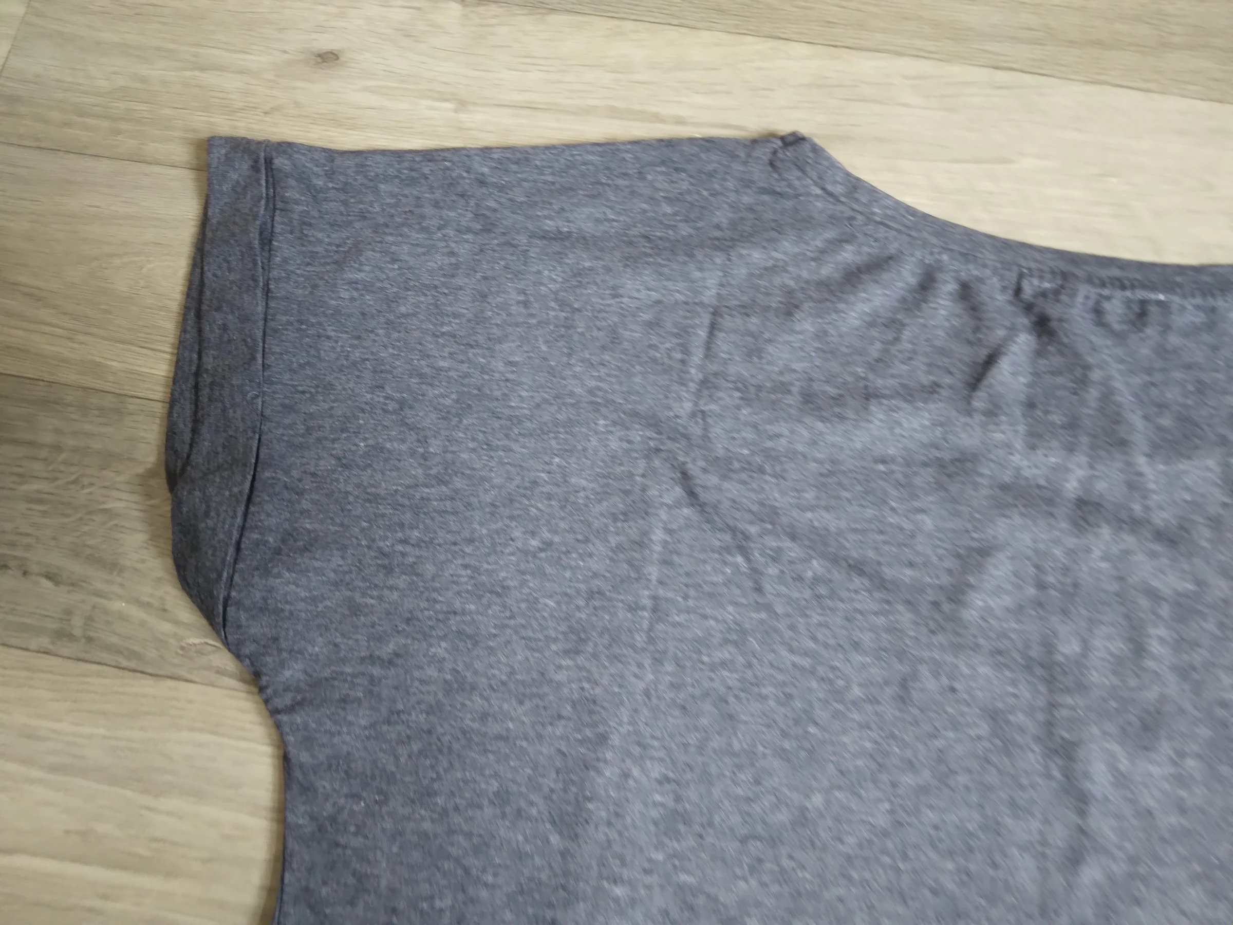Women's T-shirt Size XL – photo 10